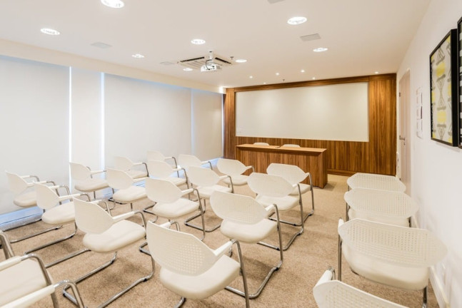 Imagem Sala Comercial à Venda, em São Cristóvão - Rio De Janeiro Imagem Sala Comercial à Venda, em São Cristóvão - Rio De Janeiro