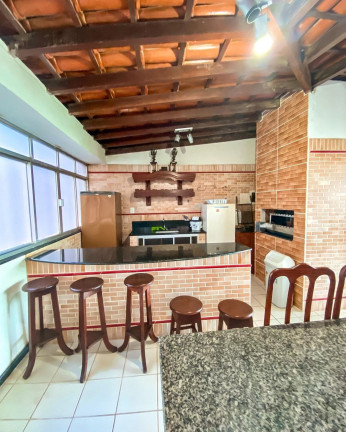 Imagem Imóvel com 3 Quartos à Venda, 250 m² em Praia Do Morro - Guarapari Imagem Imóvel com 3 Quartos à Venda, 250 m² em Praia Do Morro - Guarapari