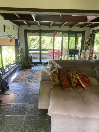 Imagem Casa com 5 Quartos à Venda, 1.500 m² em Itaipu - Niterói Imagem Casa com 5 Quartos à Venda, 1.500 m² em Itaipu - Niterói