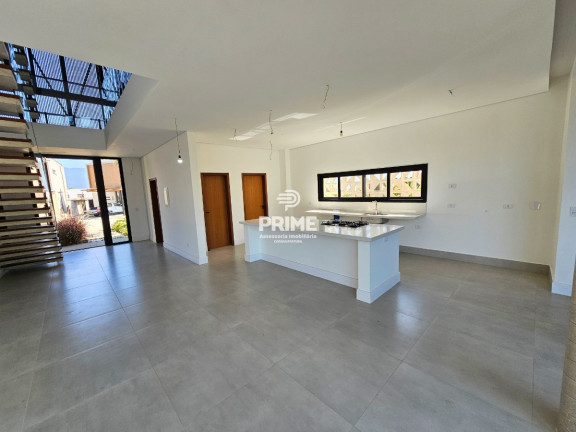 Imagem Sobrado com 5 Quartos à Venda, 312 m² em Itaguassú - Ilhabela