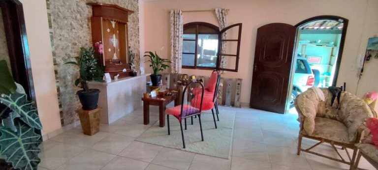 Imagem Casa com 3 Quartos à Venda, 283 m² em Três Marias - Peruíbe Imagem Casa com 3 Quartos à Venda, 283 m² em Três Marias - Peruíbe