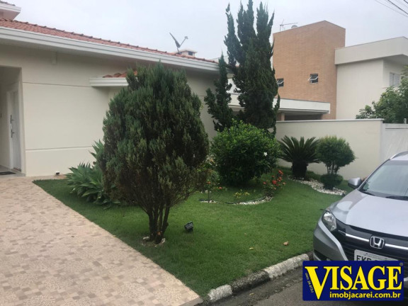 Imagem Casa com 3 Quartos à Venda, 360 m² em Jacareí Imagem Casa com 3 Quartos à Venda, 360 m² em Jacareí