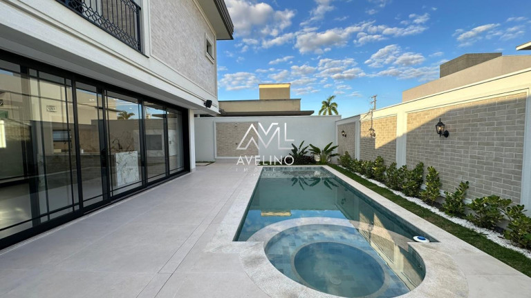 Imagem Sobrado com 4 Quartos à Venda, 300 m² em Vila Carlota - Campo Grande Imagem Sobrado com 4 Quartos à Venda, 300 m² em Vila Carlota - Campo Grande