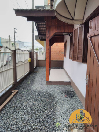 Casa com 4 Quartos à Venda, 182 m² em Gravatá - Navegantes