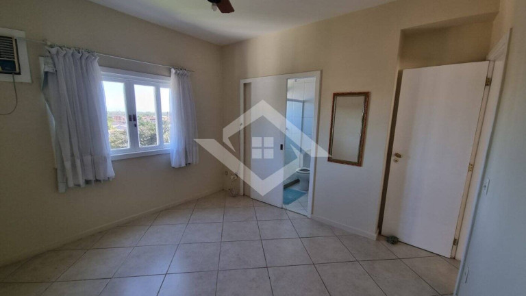 Imagem Casa com 3 Quartos à Venda, 220 m² em Maravista - Niterói