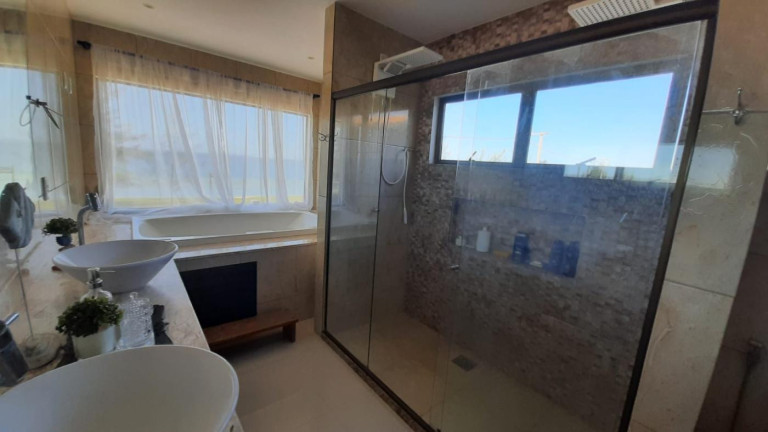 Imagem Casa com 5 Quartos à Venda, 230 m² em Monte Alto - Arraial Do Cabo Imagem Casa com 5 Quartos à Venda, 230 m² em Monte Alto - Arraial Do Cabo