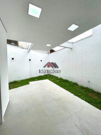 Casa com 3 Quartos à Venda, 160 m² em Veneza - Ipatinga