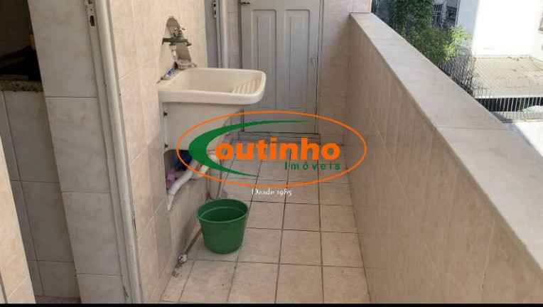 Imagem Apartamento com 2 Quartos à Venda, 70 m² em Tijuca - Rio De Janeiro Imagem Apartamento com 2 Quartos à Venda, 70 m² em Tijuca - Rio De Janeiro
