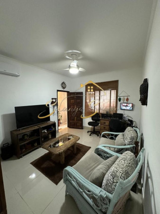 Imagem Casa com 3 Quartos à Venda,  em Guilhermina - Praia Grande