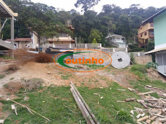 Imagem Terreno à Venda, 242 m² em Vargem Grande - Teresópolis Imagem Terreno à Venda, 242 m² em Vargem Grande - Teresópolis