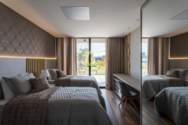 Imagem Casa de Condomínio com 5 Quartos à Venda, 406 m² em Centro - Xangri-la