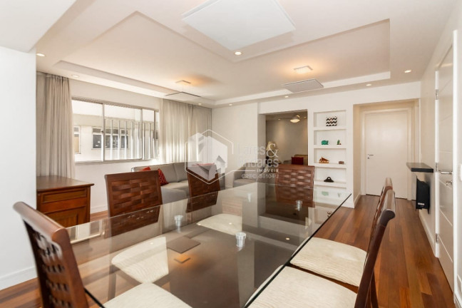 Imagem Apartamento com 3 Quartos à Venda, 121 m² em Jardins - São Paulo Imagem Apartamento com 3 Quartos à Venda, 121 m² em Jardins - São Paulo