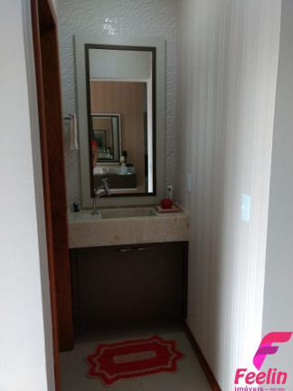 Imagem Casa com 3 Quartos à Venda, 145 m² em Ribeirão Da Ilha - Florianópolis Imagem Casa com 3 Quartos à Venda, 145 m² em Ribeirão Da Ilha - Florianópolis