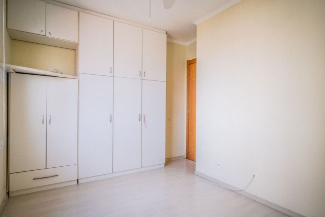 Imagem Apartamento com 3 Quartos à Venda, 87 m² em Passo Da Areia - Porto Alegre Imagem Apartamento com 3 Quartos à Venda, 87 m² em Passo Da Areia - Porto Alegre