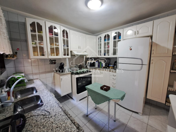 Casa com 2 Quartos para Alugar, 190 m² em Veloso - Osasco