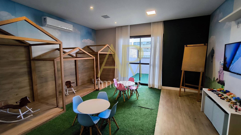 Imagem Apartamento com 3 Quartos à Venda, 129 m² em Kobrasol - São José
