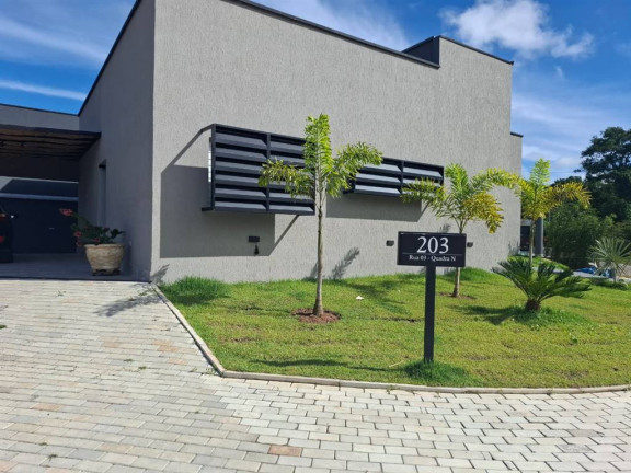Casa com 3 Quartos à Venda, 179 m² em Jd. Marcia - Peruibe