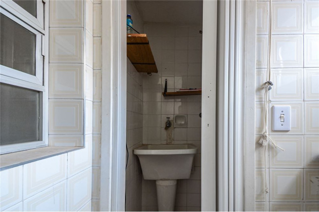 Imagem Apartamento com 2 Quartos à Venda, 63 m² em Moema - São Paulo