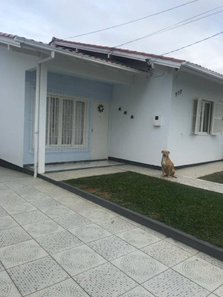 Casa com 5 Quartos à Venda, 280 m² em Barreiros - São José