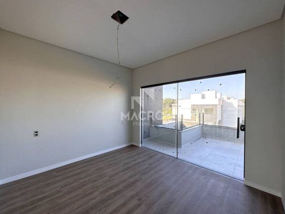 Imagem Casa com 3 Quartos à Venda, 130 m² em Jaraguá 99 - Jaraguá Do Sul Imagem Casa com 3 Quartos à Venda, 130 m² em Jaraguá 99 - Jaraguá Do Sul