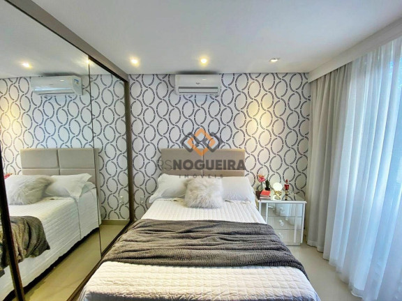 Imagem Casa com 4 Quartos à Venda, 439 m² em Córrego Grande - Florianópolis
