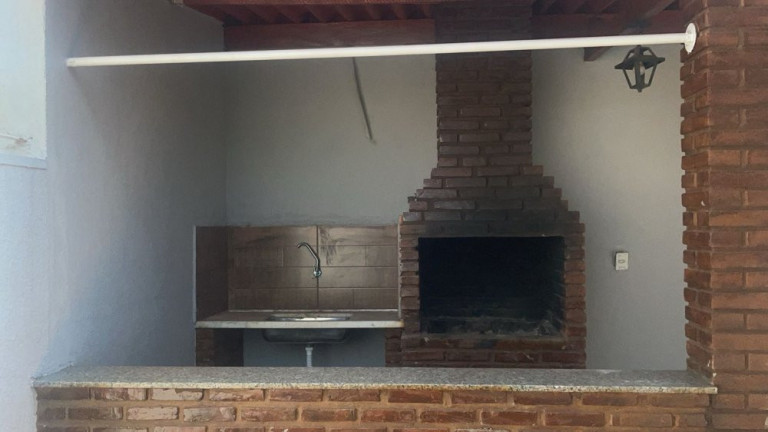 Imagem Casa com 3 Quartos à Venda, 190 m² em Jardim América - Bauru