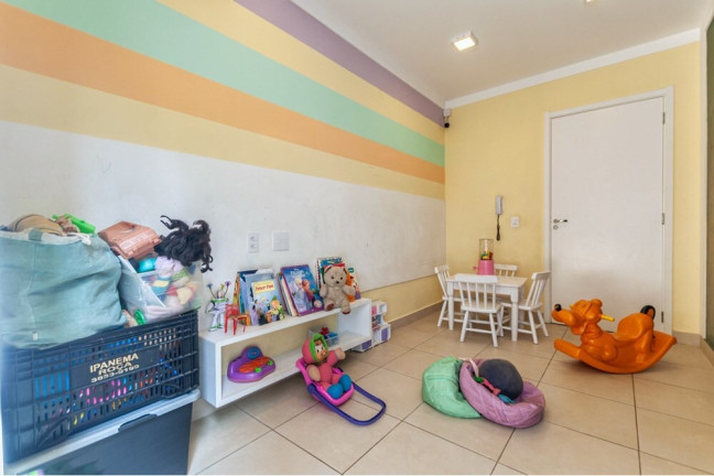 Imagem Imóvel com 2 Quartos à Venda, 40 m² em Vila Zat - São Paulo