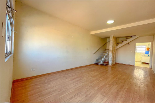 Imagem Casa com 2 Quartos à Venda, em Vila Madalena - São Paulo Imagem Casa com 2 Quartos à Venda, em Vila Madalena - São Paulo