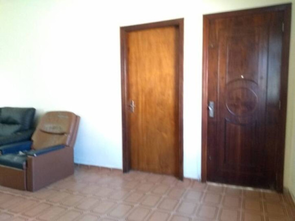 Imagem Casa com 3 Quartos à Venda, 200 m² em Vila São José - Taubaté Imagem Casa com 3 Quartos à Venda, 200 m² em Vila São José - Taubaté