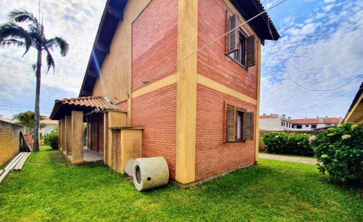 Imagem Casa com 3 Quartos à Venda ou Locação, 110 m² em Zona Nova - Capão Da Canoa