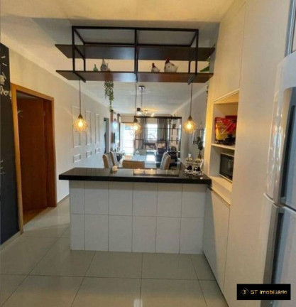Imagem Casa com 3 Quartos à Venda, 250 m² em Jardim Maristela - Atibaia Imagem Casa com 3 Quartos à Venda, 250 m² em Jardim Maristela - Atibaia