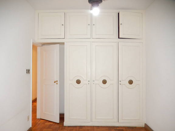 Imagem Apartamento com 3 Quartos à Venda,  em Copacabana - Rio De Janeiro
