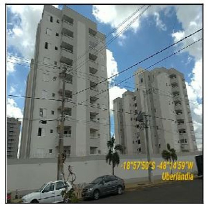 Apartamento com 2 Quartos à Venda, 56 m² em Laranjeiras - Uberlandia