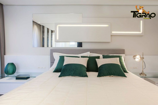 Imagem Apartamento com 3 Quartos à Venda, 167 m² em Centro - Balneário Camboriú Imagem Apartamento com 3 Quartos à Venda, 167 m² em Centro - Balneário Camboriú