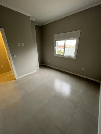 Imagem Sobrado com 3 Quartos à Venda,  em Xangri-lá - Xangri-la