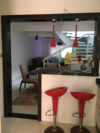 Imagem Casa com 3 Quartos à Venda, 160 m² em Canto Do Forte - Praia Grande Imagem Casa com 3 Quartos à Venda, 160 m² em Canto Do Forte - Praia Grande
