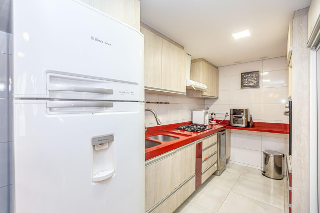 Imagem Casa de Condomínio com 3 Quartos à Venda, 183 m² em Portão - Curitiba