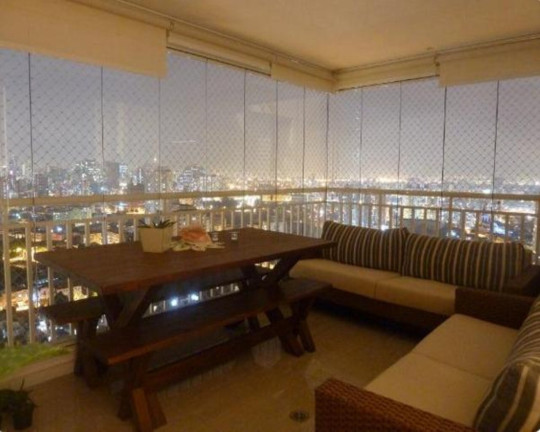Apartamento com 2 Quartos à Venda, 79 m² em Aclimação - São Paulo