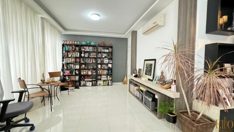 Imagem Apartamento com 4 Quartos à Venda, 193 m² em Meia Praia - Itapema