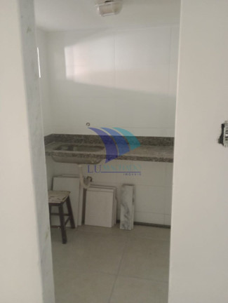Imagem Casa com 2 Quartos à Venda, 60 m² em Portinho - Cabo Frio