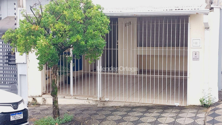 Casa com 2 Quartos à Venda, 74 m² em Centro - Sorocaba