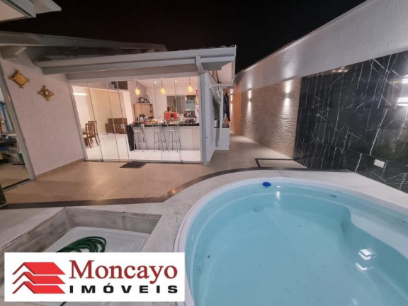 Imagem Casa com 3 Quartos à Venda, 327 m² em Centro - Caraguatatuba Imagem Casa com 3 Quartos à Venda, 327 m² em Centro - Caraguatatuba