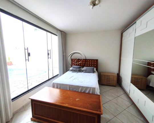 Imagem Casa com 3 Quartos à Venda, 270 m² em Setor Habitacional Samambaia - Vicente Pires Imagem Casa com 3 Quartos à Venda, 270 m² em Setor Habitacional Samambaia - Vicente Pires