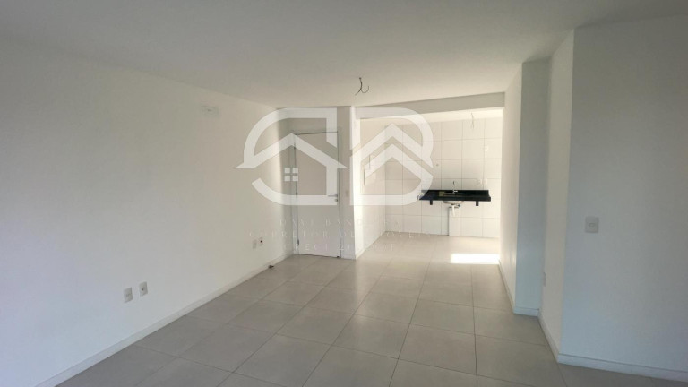 Imagem Apartamento com 2 Quartos à Venda, 90 m² em Guararapes - Fortaleza