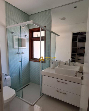 Imagem Casa com 3 Quartos à Venda, 300 m² em Residencial Tres (alphaville) - Santana De Parnaíba Imagem Casa com 3 Quartos à Venda, 300 m² em Residencial Tres (alphaville) - Santana De Parnaíba