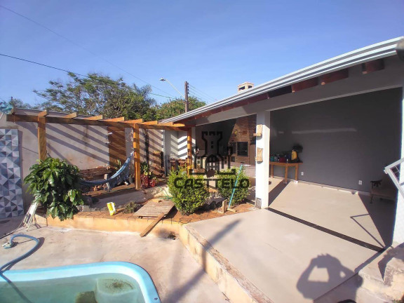 Casa com 4 Quartos à Venda, 300 m² em Conjunto Habitacional Jamile Dequech - Londrina
