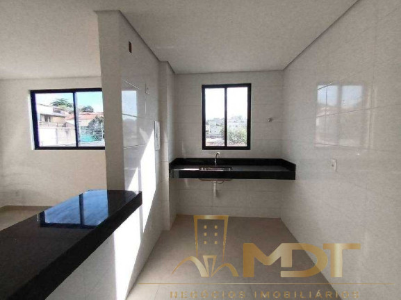 Imagem Imóvel com 3 Quartos à Venda, 118 m² em Planalto - Belo Horizonte