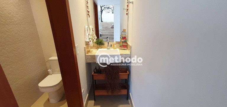 Imagem Casa com 3 Quartos à Venda, 341 m² em Swiss Park - Campinas Imagem Casa com 3 Quartos à Venda, 341 m² em Swiss Park - Campinas