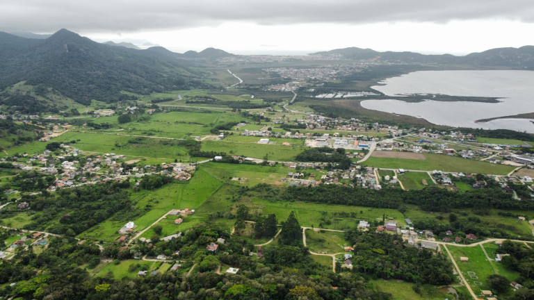 Imagem Terreno à Venda, 1.528 m² em Encantada - Garopaba Imagem Terreno à Venda, 1.528 m² em Encantada - Garopaba