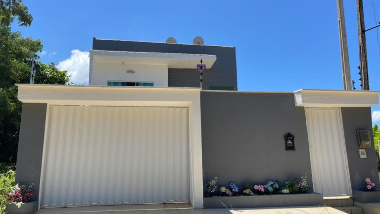 Imagem Casa com 3 Quartos à Venda, 360 m² em Mar Do Norte - Rio Das Ostras Imagem Casa com 3 Quartos à Venda, 360 m² em Mar Do Norte - Rio Das Ostras